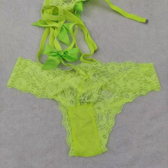 NWOT Exposed By Magic Silk Bands of Lace Neon Lace Bow Teddy, S/M - Picture 15 of 16